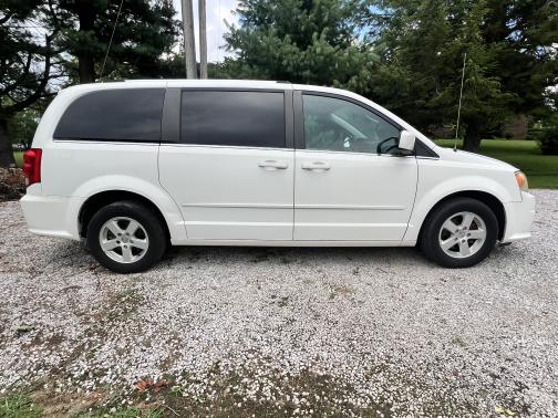 2011 Dodge Grand Caravan Crew