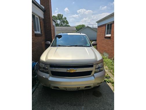 2014 Chevrolet Suburban 1500 LT
