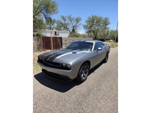 2012 Dodge Challenger SXT