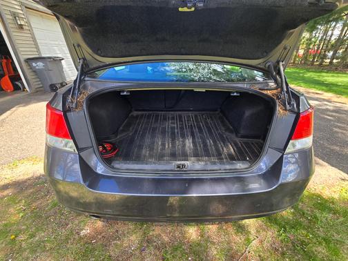 Gray 2014 Subaru Legacy 2.5i Premium