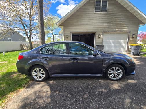 Gray 2014 Subaru Legacy 2.5i Premium