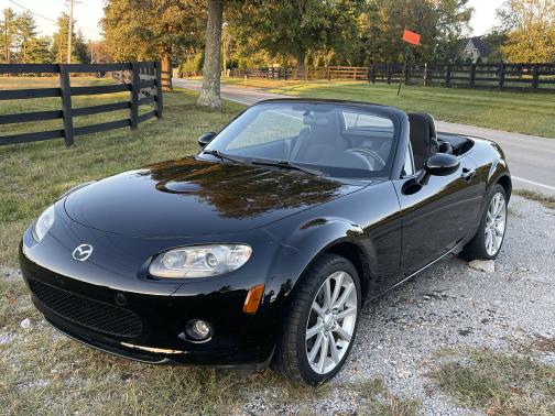 2007 Mazda MX-5 Miata Touring