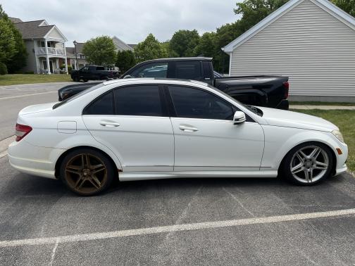 2010 Mercedes-Benz C-Class C 300 4MATIC Sport