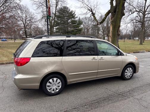 2007 Toyota Sienna CE