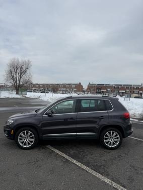 2016 Volkswagen Tiguan SE