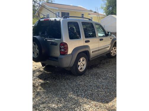 2005 Jeep Liberty Sport