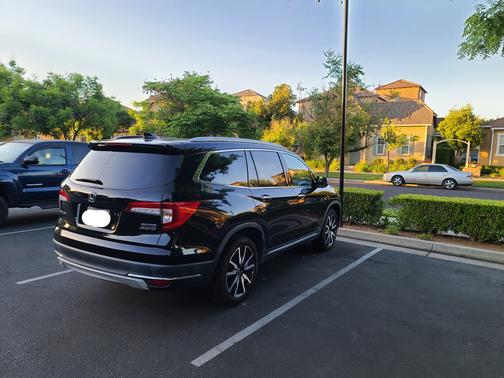 2019 Honda Pilot Touring 8-Passenger