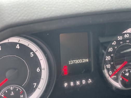 Photo 5 of 12 of 2013 RAM 1500 Tradesman