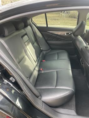 2015 INFINITI Q50 Premium