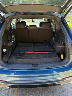Blue 2018 Volkswagen Tiguan 2.0T SEL Premium