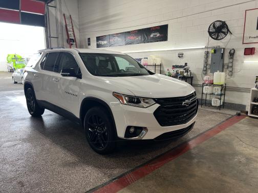 Photo 3 of 16 of 2019 Chevrolet Traverse LT Leather