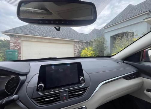Red 2020 Nissan Altima 2.5 SV