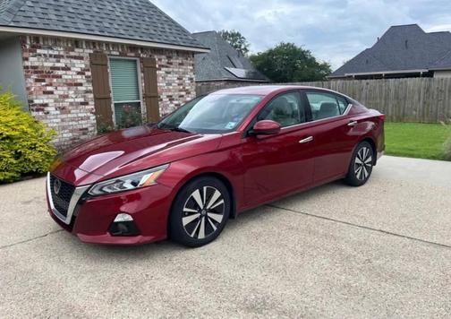 Red 2020 Nissan Altima 2.5 SV