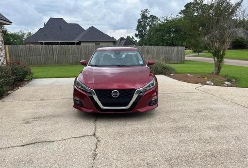 Red 2020 Nissan Altima 2.5 SV