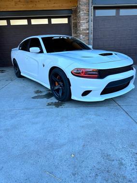White 2018 Dodge Charger SRT Hellcat
