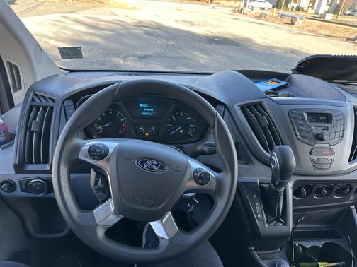 2019 Ford Transit-250 Base