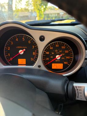 White 2008 Nissan 350Z Touring