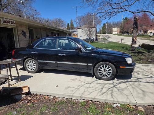 2004 Hyundai XG350 L