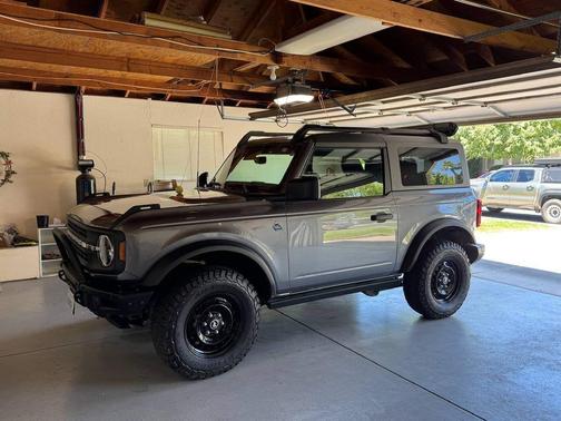Gray 2023 Ford Bronco Black Diamond Advanced