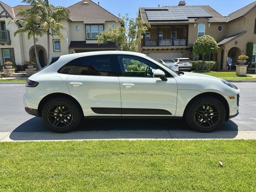 2019 Porsche Macan Base