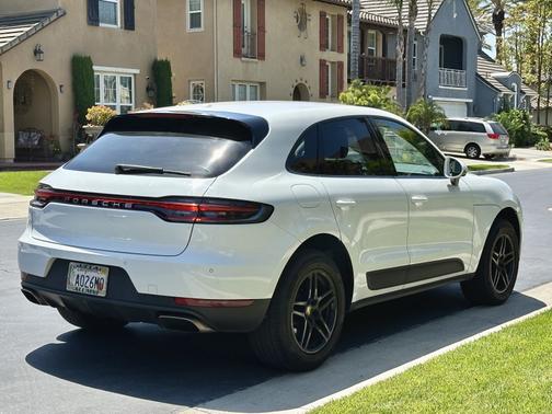 2019 Porsche Macan Base