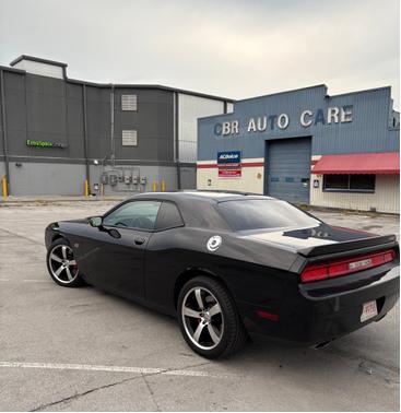 2014 Dodge Challenger SRT8