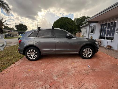 2015 Audi Q5 2.0T Premium Plus