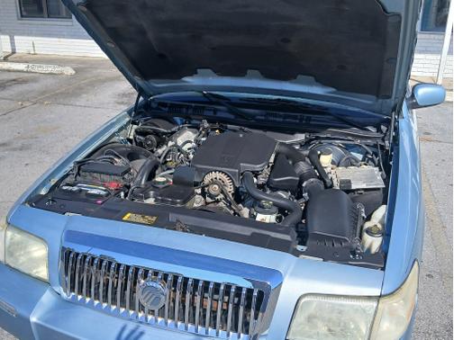 2008 Mercury Grand Marquis LS