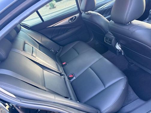 Black 2019 INFINITI Q50 3.0t LUXE