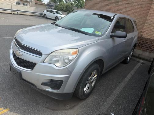 Gray 2015 Chevrolet Equinox LS
