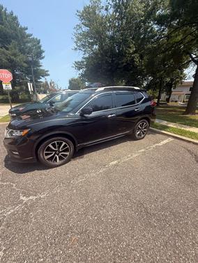 Black 2020 Nissan Rogue SL