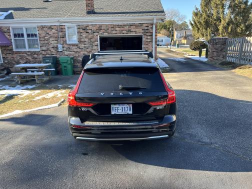 2023 Volvo V60 Cross Country B5 Ultimate