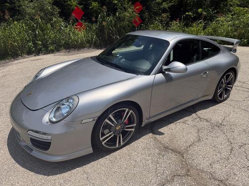 Silver 2011 Porsche 911 911 Carrera S