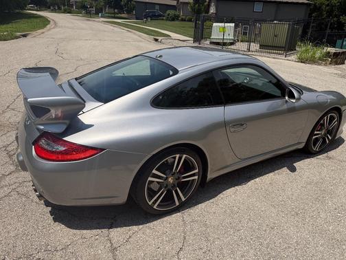 Silver 2011 Porsche 911 911 Carrera S