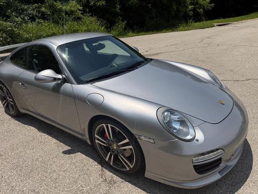 Silver 2011 Porsche 911 911 Carrera S