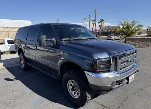 2002 Ford Excursion XLT