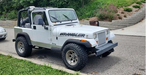 1994 Jeep Wrangler SE 4WD