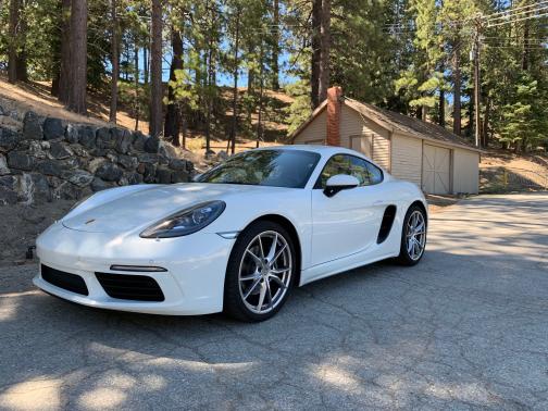 Photo 1 of 6 of 2018 Porsche 718 Cayman Base