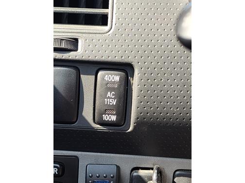 White 2008 Toyota Tacoma PreRunner Double Cab