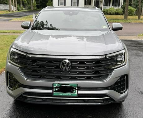 2024 Volkswagen Atlas Cross Sport 2.0T SEL R-Line 4MOTION
