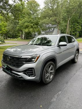 2024 Volkswagen Atlas Cross Sport 2.0T SEL R-Line 4MOTION