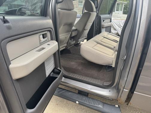 2010 Ford F-150 XLT SuperCrew