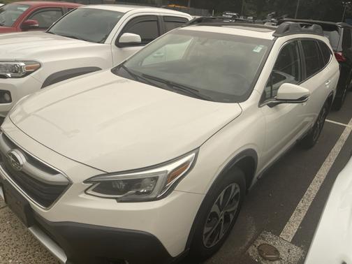 White 2020 Subaru Outback Limited
