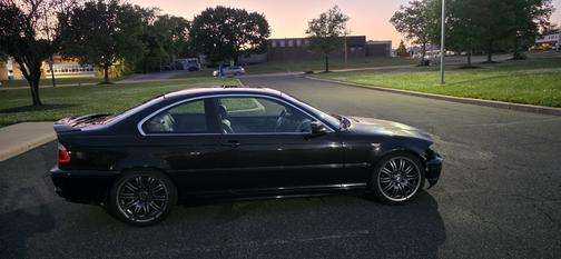 Black 2004 BMW 330 Ci