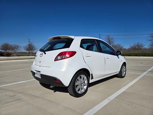 2013 Mazda Mazda2 Touring