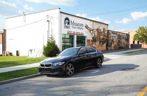 Black 2019 BMW 330 i