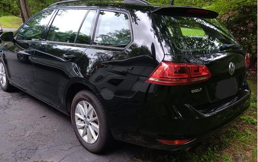 2016 Volkswagen Golf SportWagen TSI S 4-Door