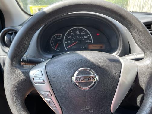 2016 Nissan Versa 1.6 S