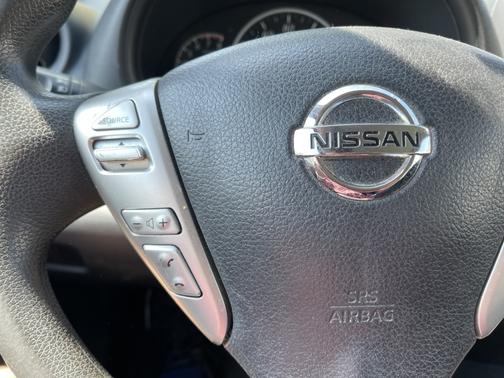 2016 Nissan Versa 1.6 S