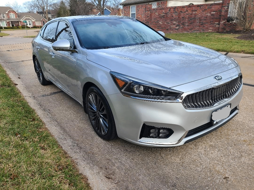 2018 Kia Cadenza Limited